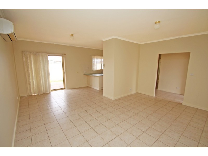 2/3 Scarborough Court, Renmark SA 5341