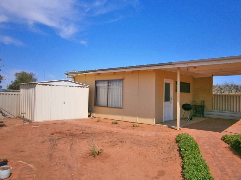 60 Lawrie Terrace, Waikerie SA 5330