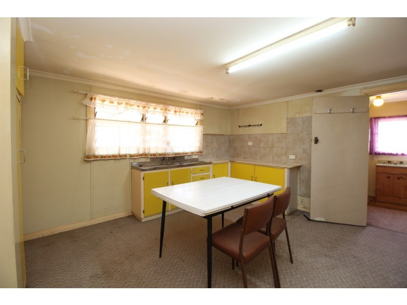 5 Murtho Road, Paringa SA 5340