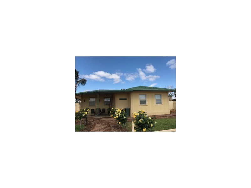 18 North West Terrace, Morgan SA 5320