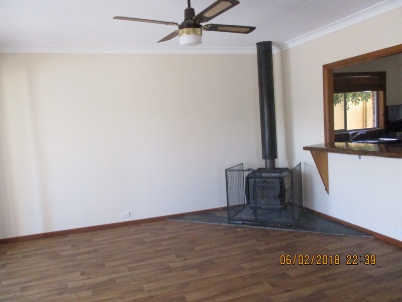 4 Murray Street, Paringa SA 5340