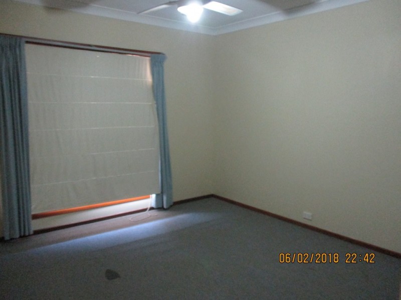 4 Murray Street, Paringa SA 5340