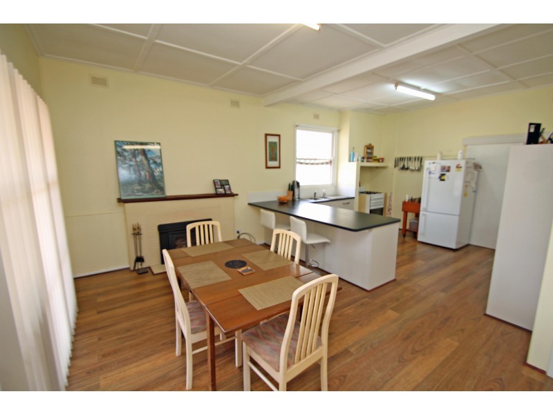 42 Sixteenth Street, Renmark SA 5341