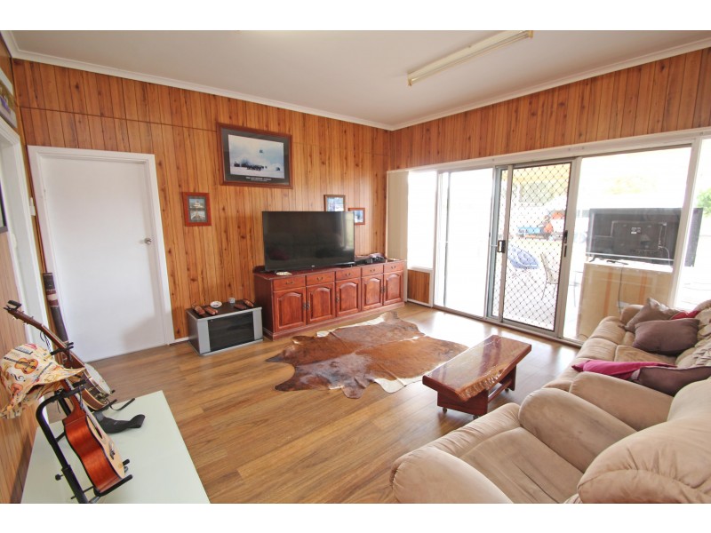 42 Sixteenth Street, Renmark SA 5341