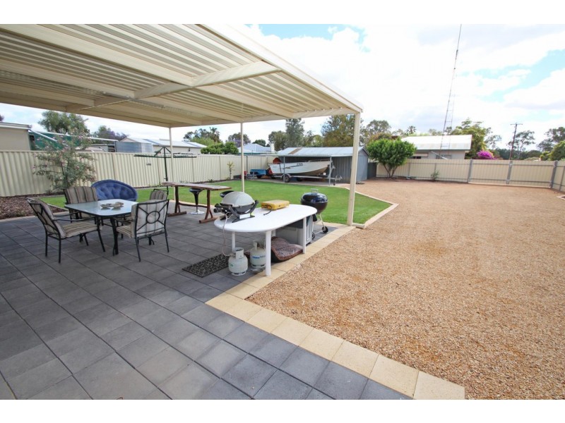 42 Sixteenth Street, Renmark SA 5341
