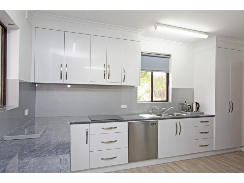 7 Hilltop Drive, Loxton SA 5333