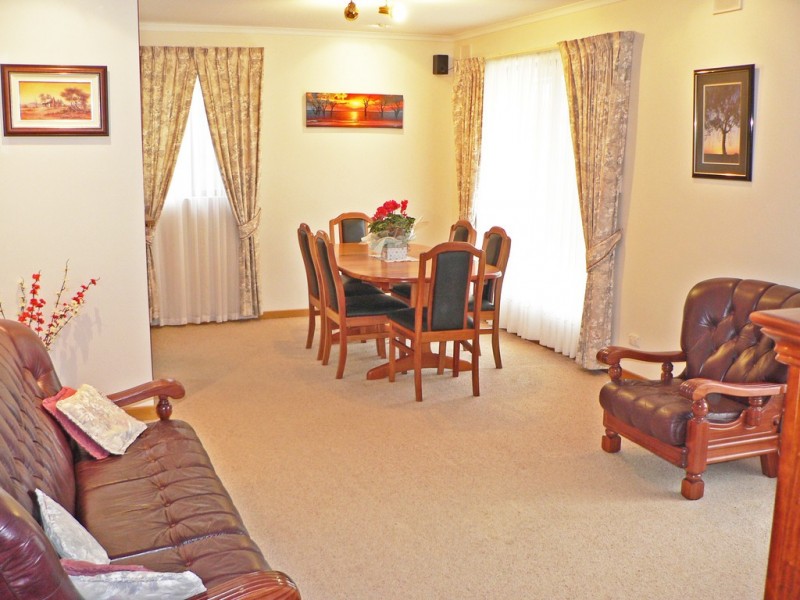 7 Hilltop Drive, Loxton SA 5333