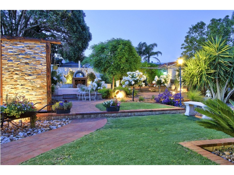 42 Wodonga Avenue, Loxton SA 5333