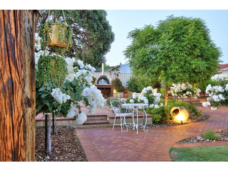 42 Wodonga Avenue, Loxton SA 5333