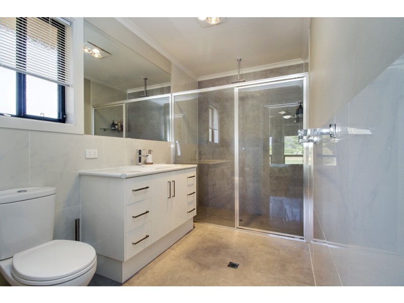 402 Balfour Ogilvy Avenue, Loxton SA 5333