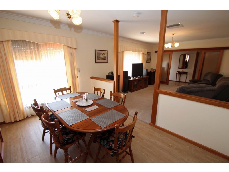45 Twenty First Street, Renmark SA 5341