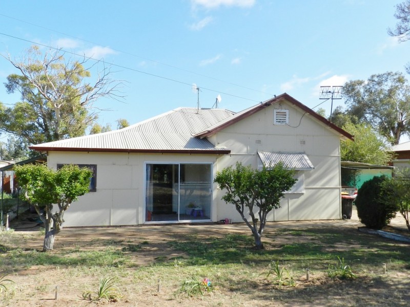 8 Pomroy Crescent, Lyrup SA 5343