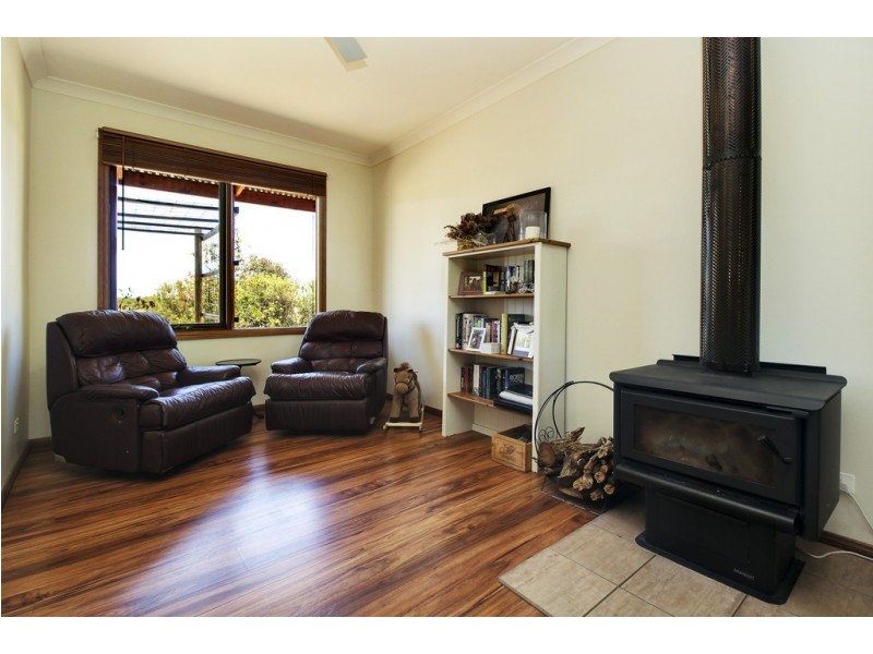 39 Cucumunga Street, Renmark SA 5341