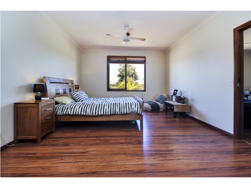 39 Cucumunga Street, Renmark SA 5341