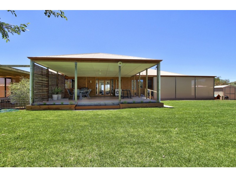 39 Cucumunga Street, Renmark SA 5341