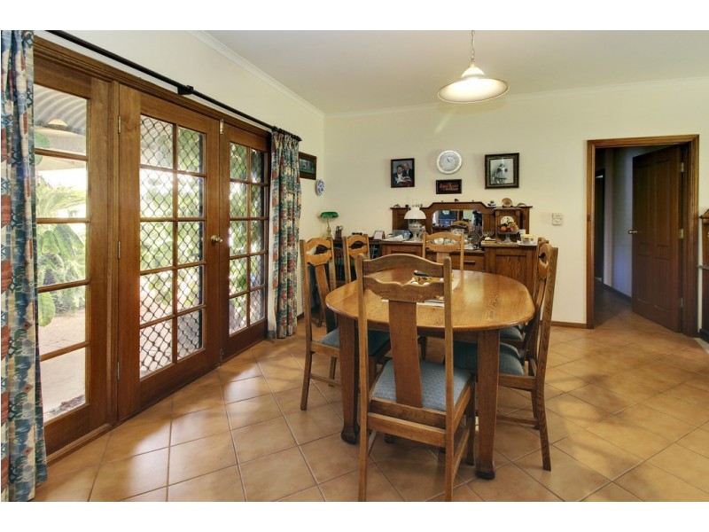28 Gosse Avenue, Loxton SA 5333