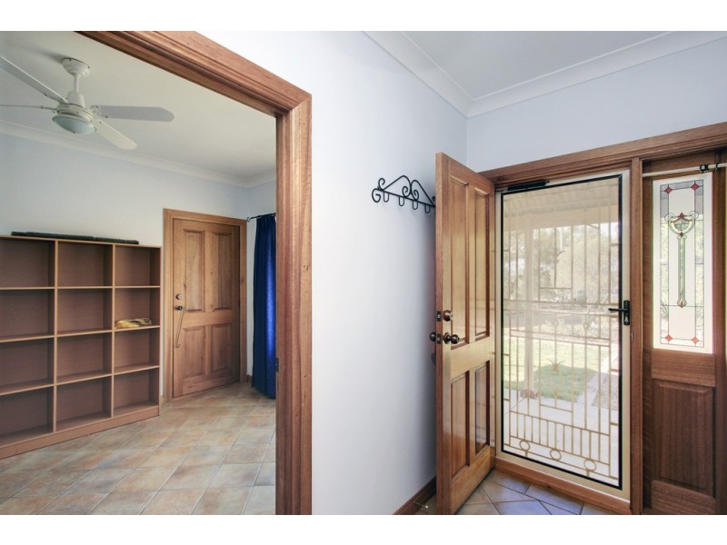 97 Badcoe Road, Loxton SA 5333