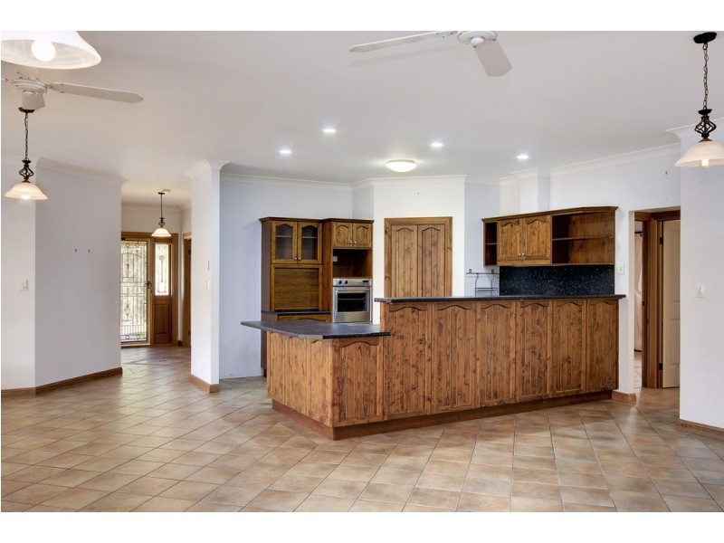 97 Badcoe Road, Loxton SA 5333