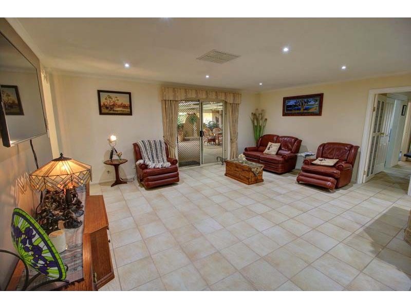 7 Sorrento Court, Renmark SA 5341
