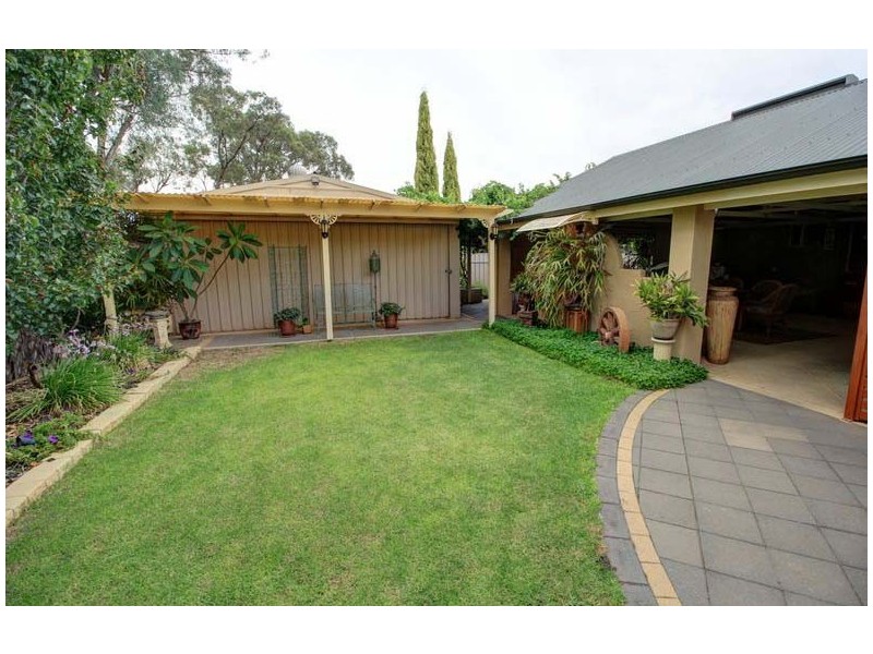 7 Sorrento Court, Renmark SA 5341