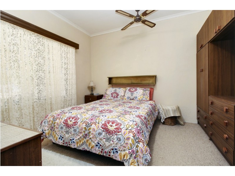 12 Hameister Avenue, Loxton SA 5333