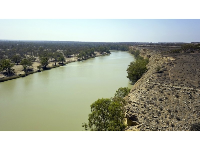 15501 Sturt Highway, Waikerie SA 5330