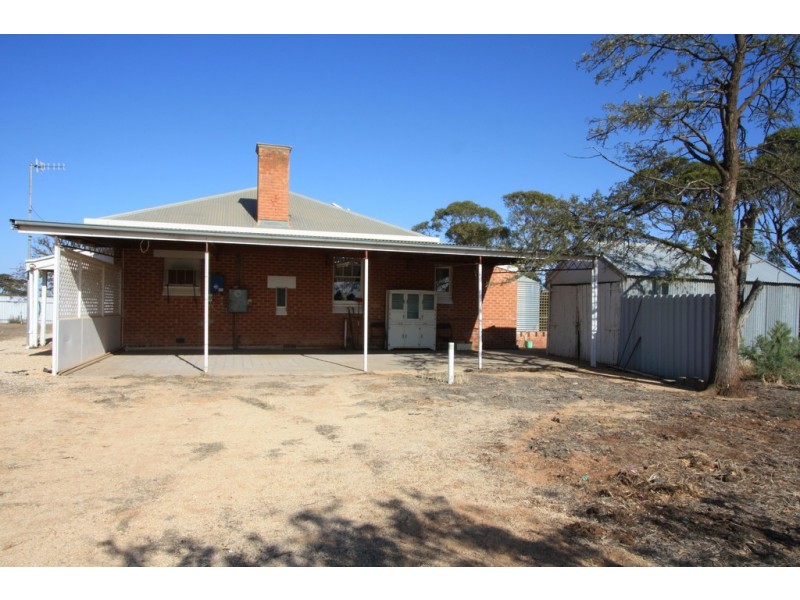 27 Edna Street, Pata SA 5333