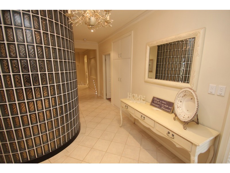 8 Palm Court, Renmark SA 5341