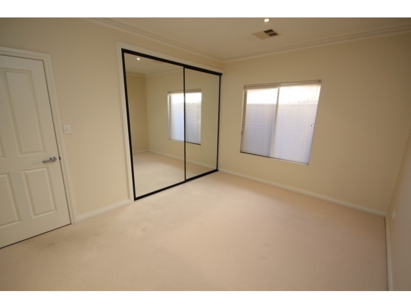 8 Palm Court, Renmark SA 5341