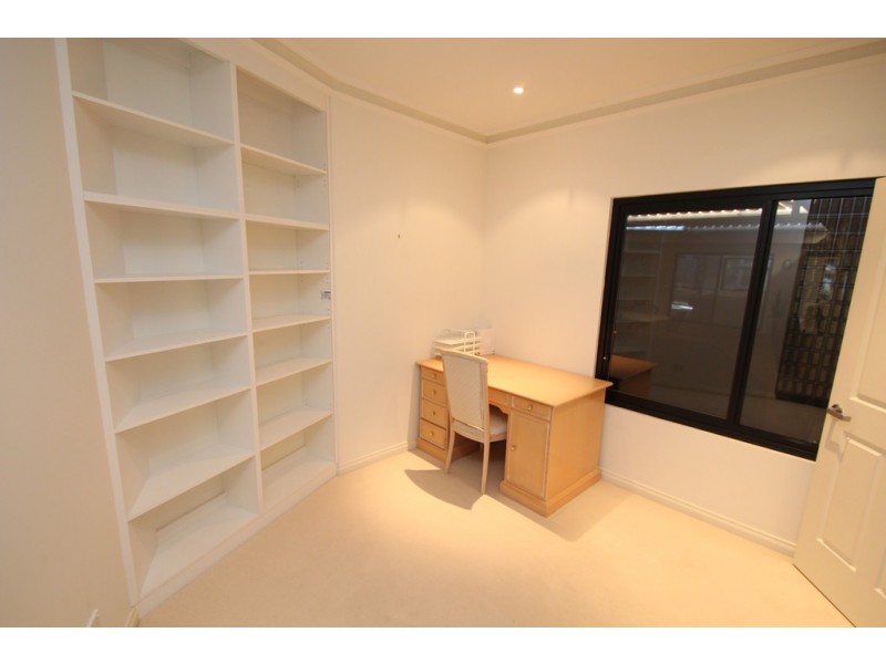 8 Palm Court, Renmark SA 5341