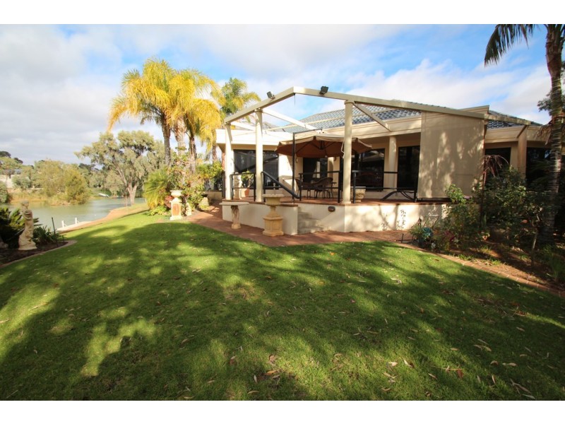 8 Palm Court, Renmark SA 5341