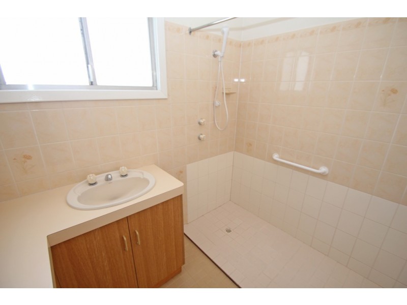 41 Railway Tce, Renmark SA 5341