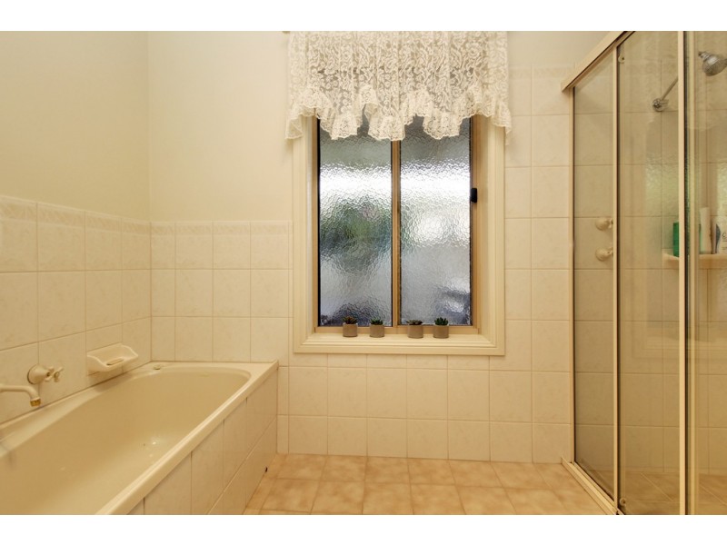 20 William Street, Loxton SA 5333