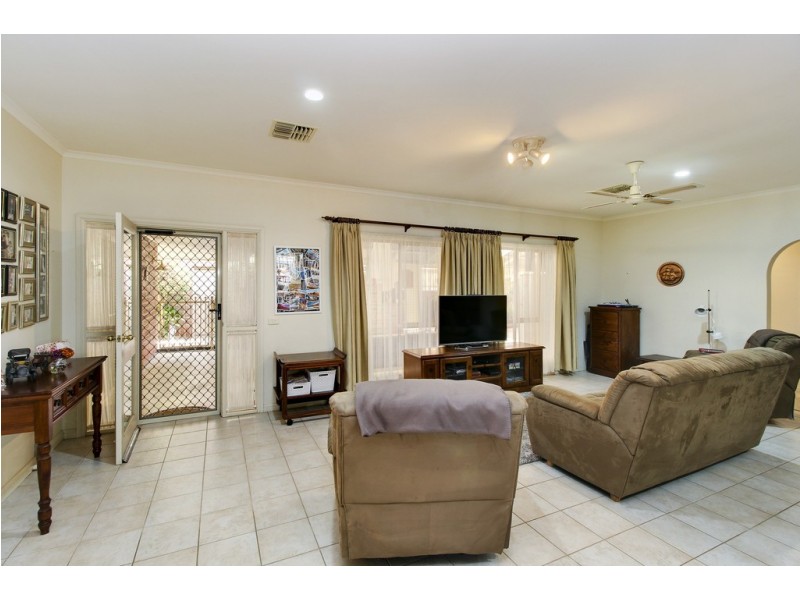 20 William Street, Loxton SA 5333