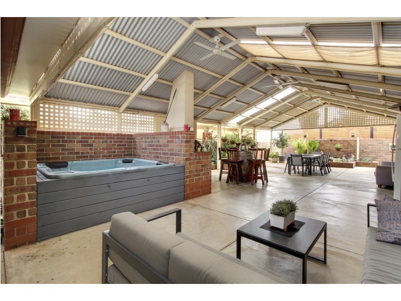 20 William Street, Loxton SA 5333