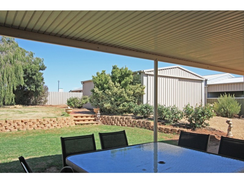 36 Fifth Street, Loxton SA 5333
