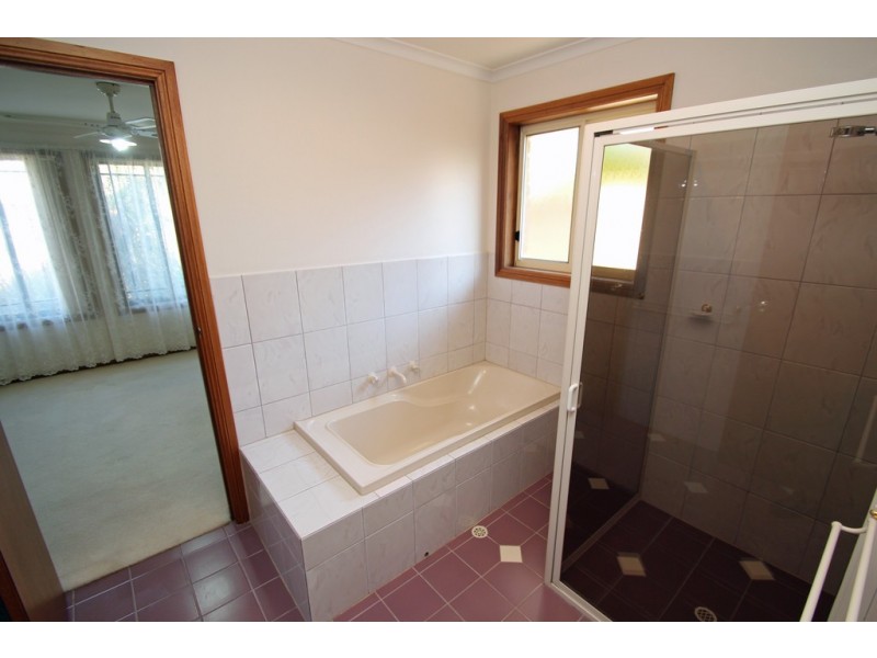 16b Railway Terrace, Renmark SA 5341