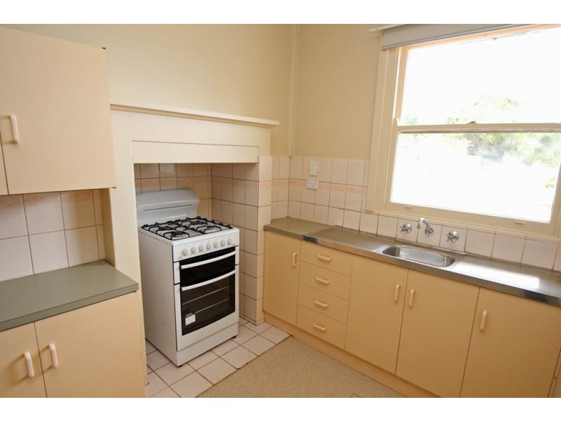 25 Twentieth Street, Renmark SA 5341