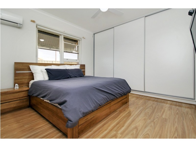 18 Third Street, Loxton SA 5333