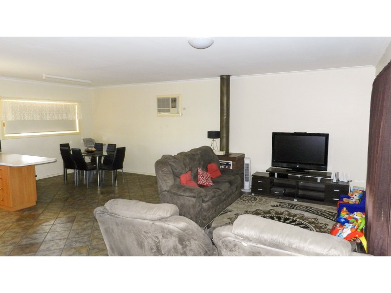 4 Randell Terrace, Monash SA 5342