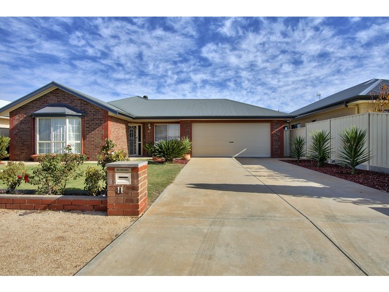 11 Trevelyan Street, Barmera SA 5345