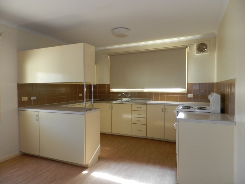 26 Bahnisch Avenue, Berri SA 5343