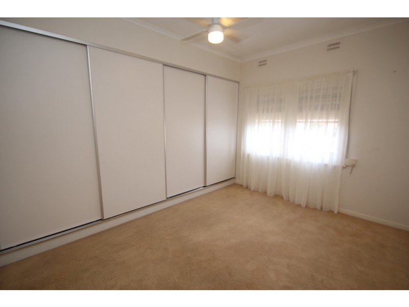 10 KOKODA AVENUE, Renmark SA 5341