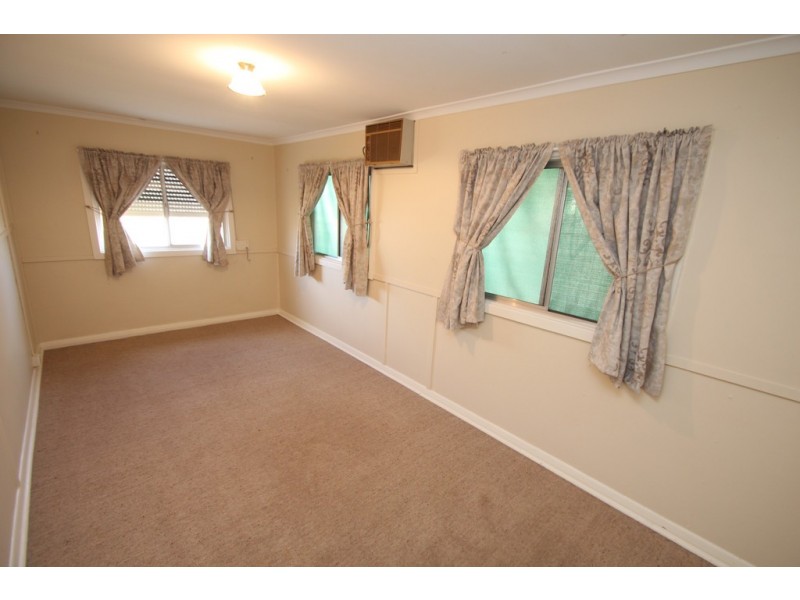 10 KOKODA AVENUE, Renmark SA 5341