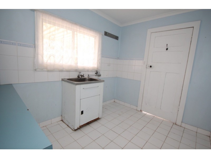 10 KOKODA AVENUE, Renmark SA 5341