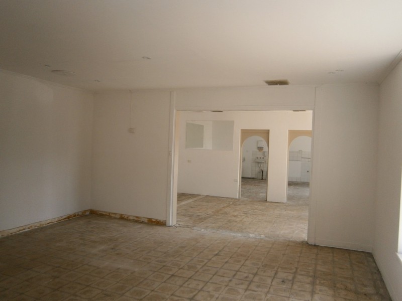 Units 1-4 10 White Street, Waikerie SA 5330