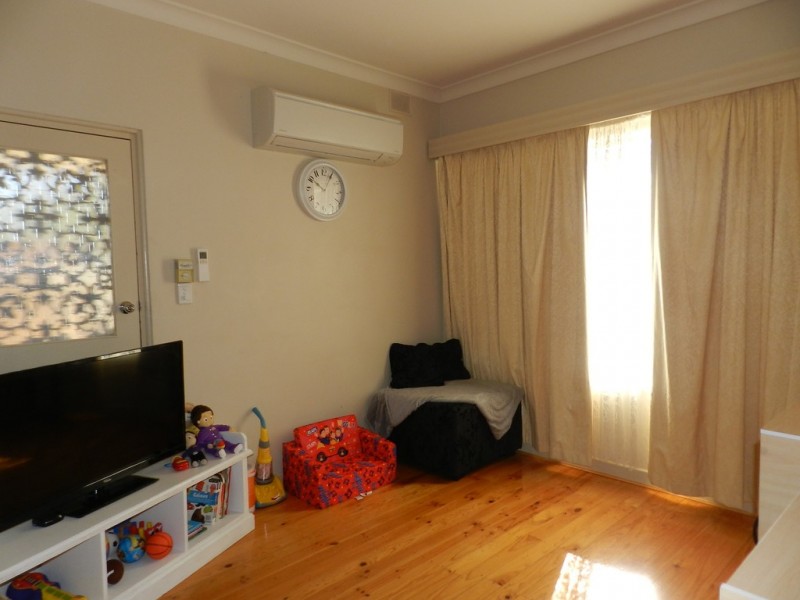 11 Hawdon Street, Barmera SA 5345