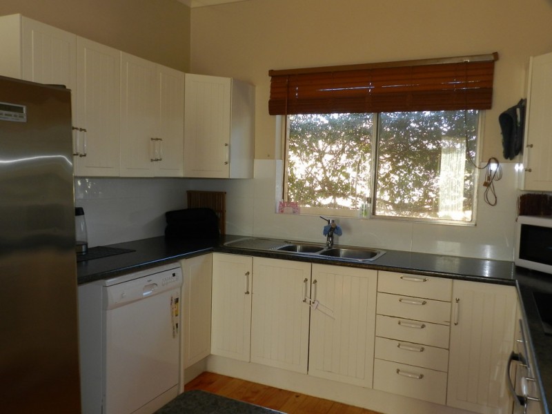 11 Hawdon Street, Barmera SA 5345