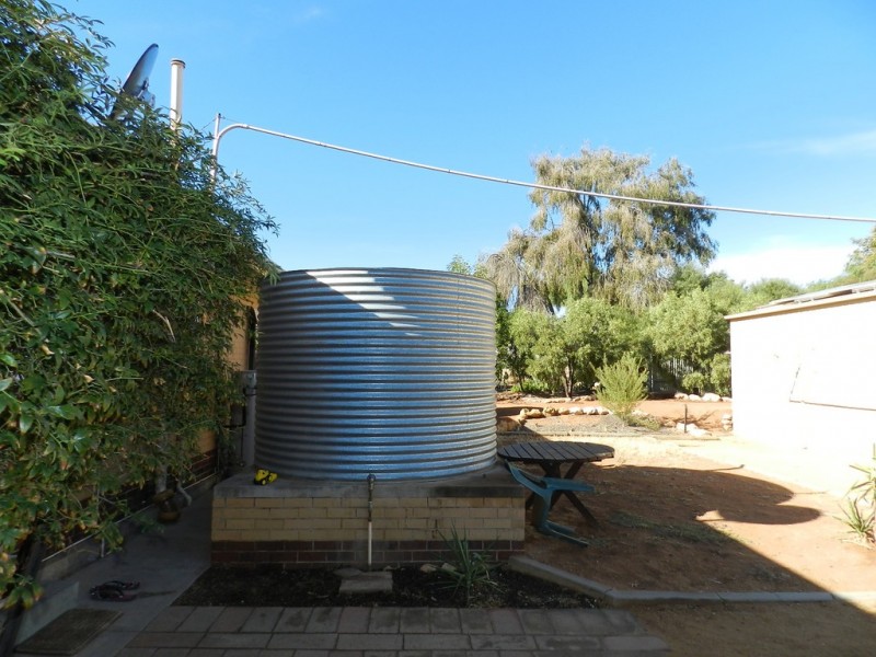 11 Hawdon Street, Barmera SA 5345