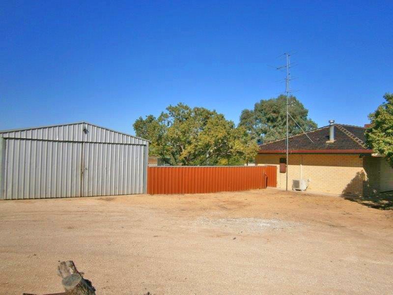 12614 Sturt Highway, Waikerie SA 5330